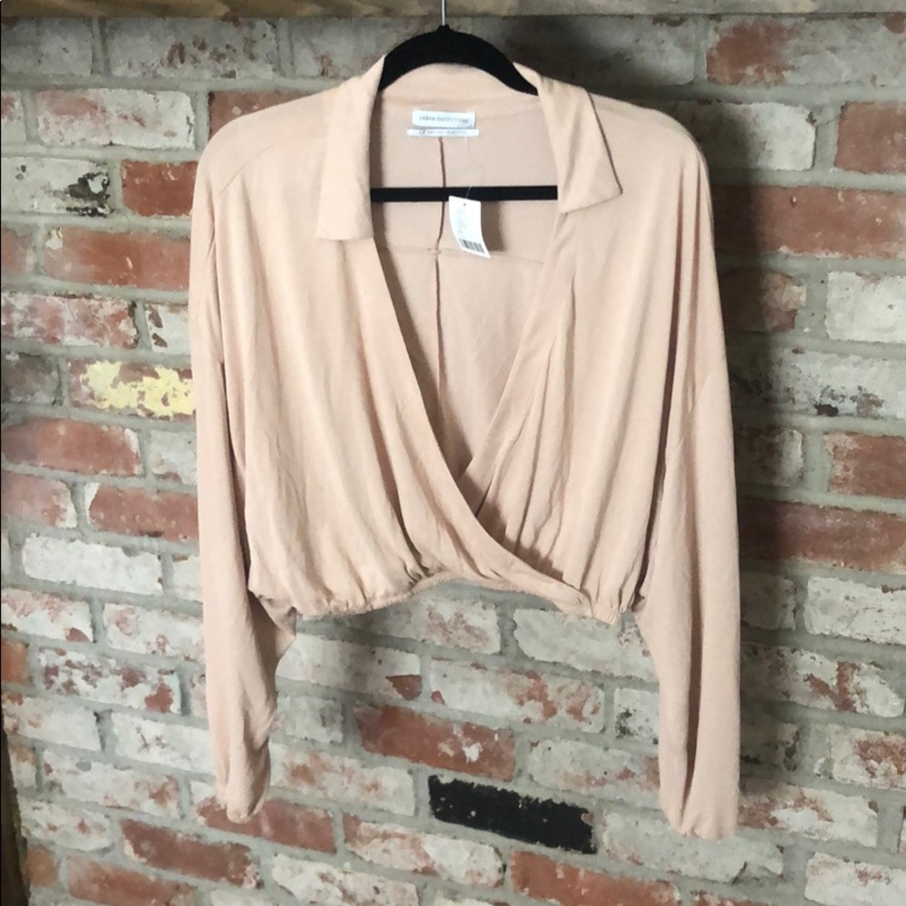 Collard long sleeve crossed front blouse